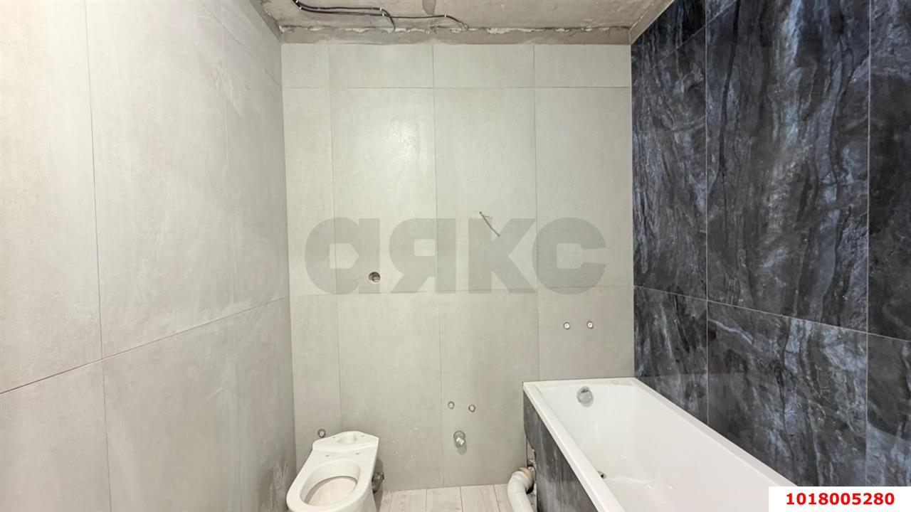 Фото №9: 1-комнатная квартира <span class="whitespace-nowrap">36 м²</span>, <span class="whitespace-nowrap">21/22 эт.</span> - Краснодар, Прикубанский внутригородской округ, мкр. жилой комплекс Отражение, ул. Конгрессная, 41к1
