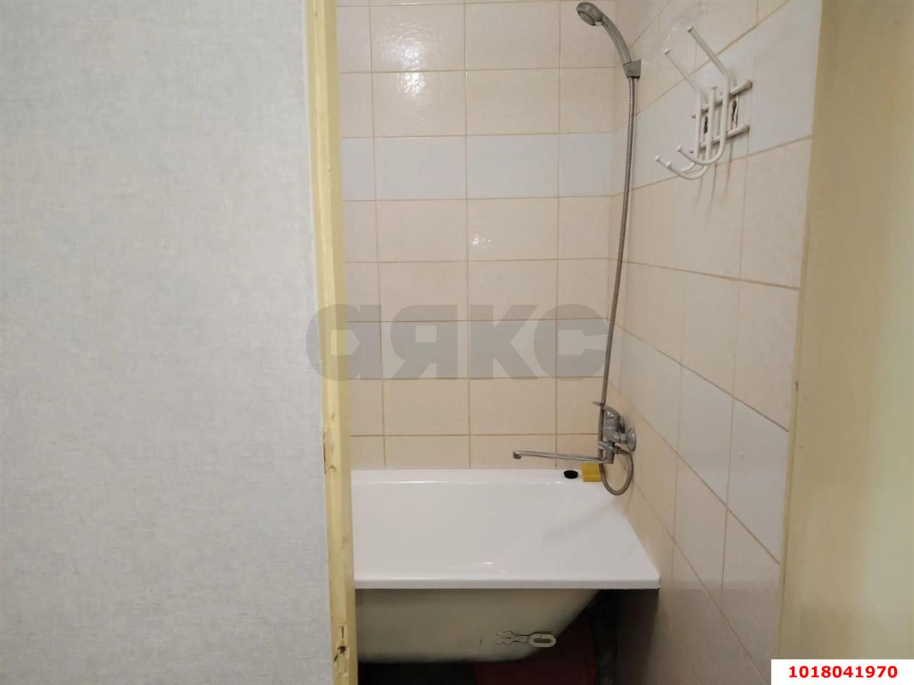 Фото №3: 1-комнатная квартира <span class="whitespace-nowrap">25 м²</span>, <span class="whitespace-nowrap">1/9 эт.</span> - Краснодар, Карасунский внутригородской округ, мкр. Комсомольский, ул. Уральская, 190