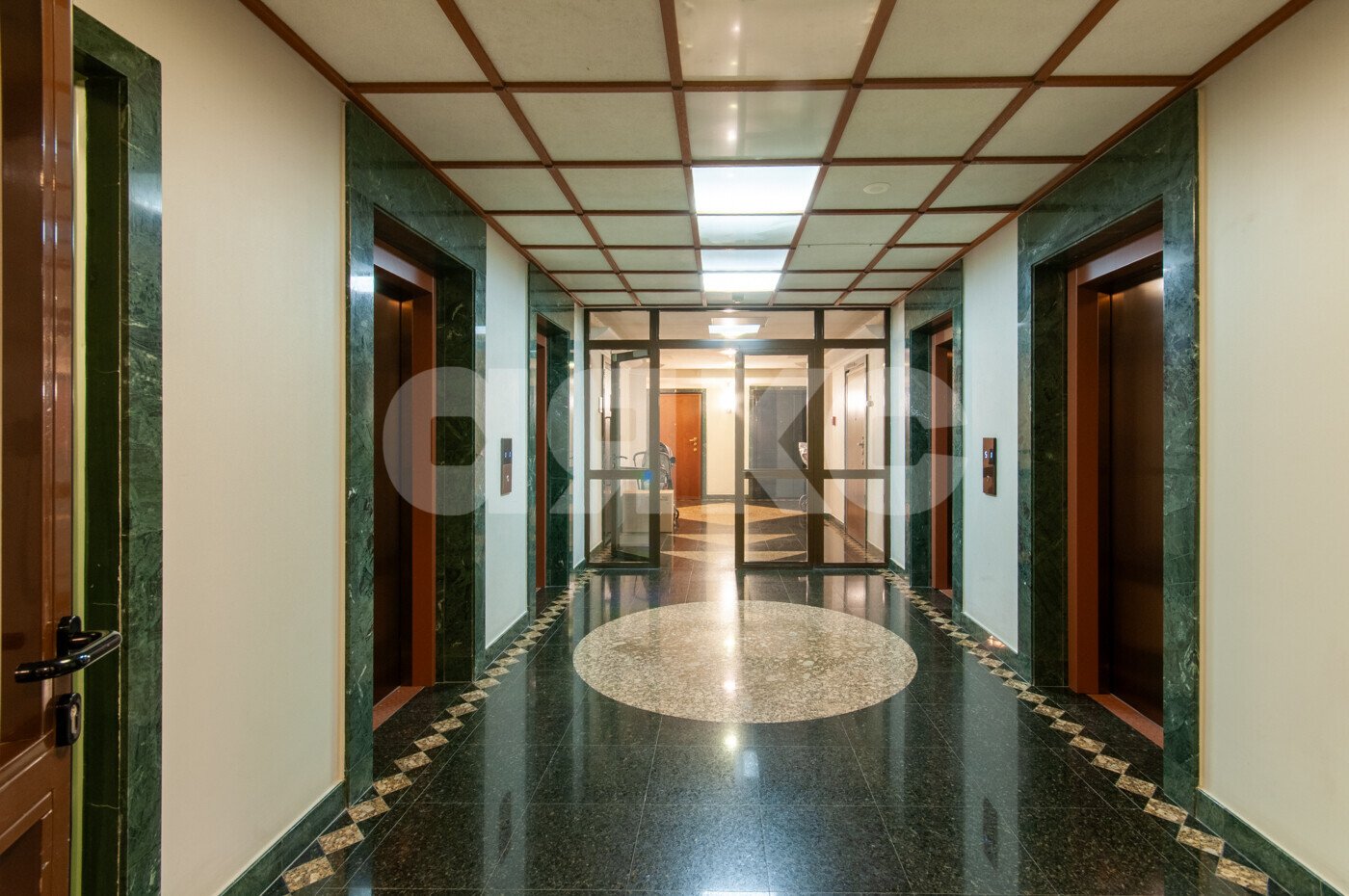 Фото №35: 4-комнатная квартира <span class="whitespace-nowrap">292 м²</span>, <span class="whitespace-nowrap">5/17 эт.</span> - Москва, ул. Новый Арбат, 29