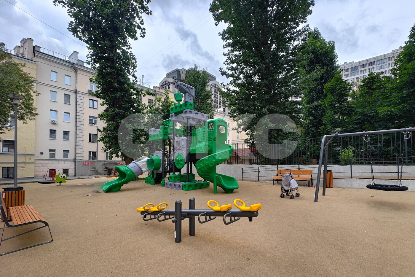 Фото №25: 4-комнатная квартира <span class="whitespace-nowrap">292 м²</span>, <span class="whitespace-nowrap">5/17 эт.</span> - Москва, ул. Новый Арбат, 29