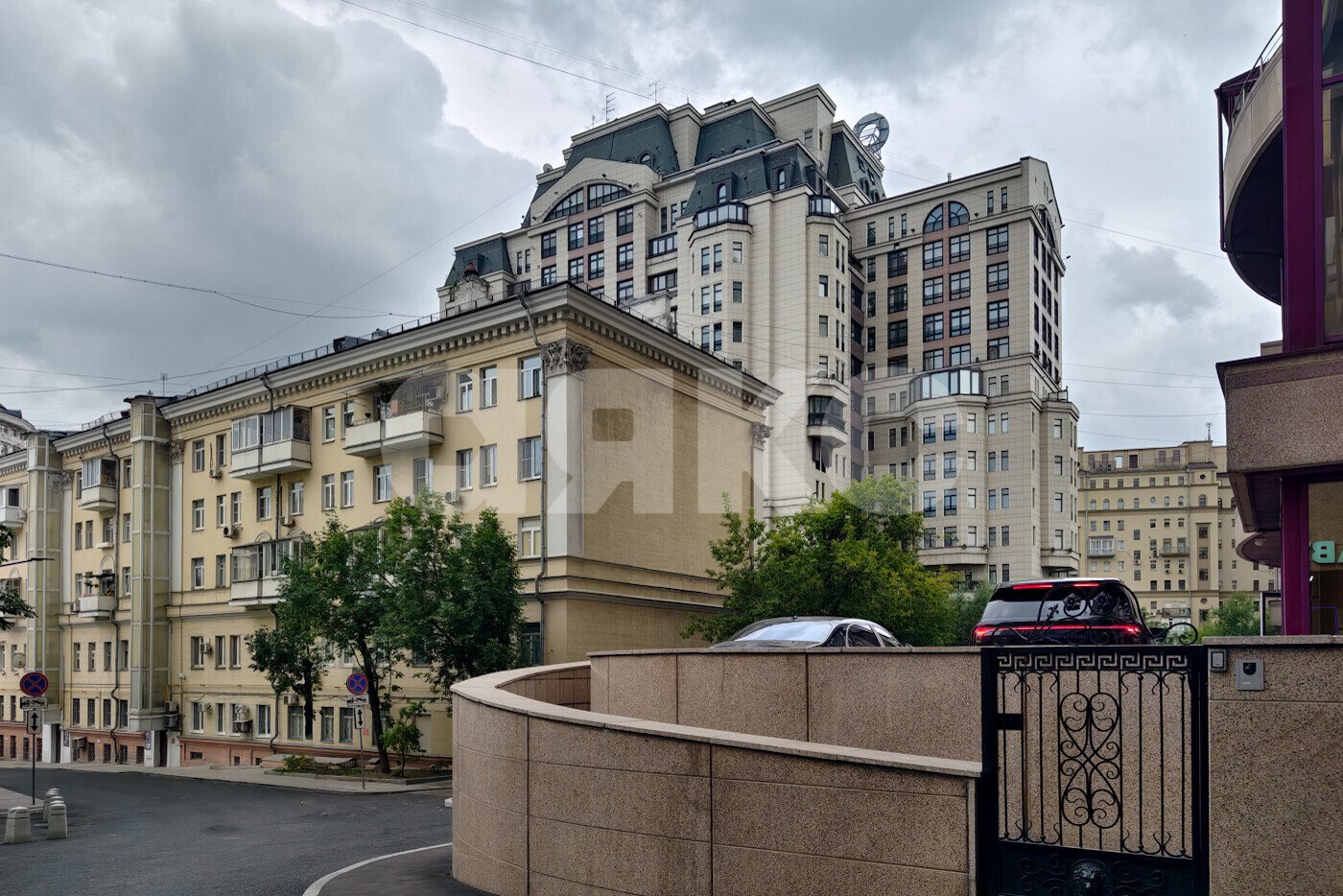 Фото №33: 4-комнатная квартира <span class="whitespace-nowrap">292 м²</span>, <span class="whitespace-nowrap">5/17 эт.</span> - Москва, ул. Новый Арбат, 29
