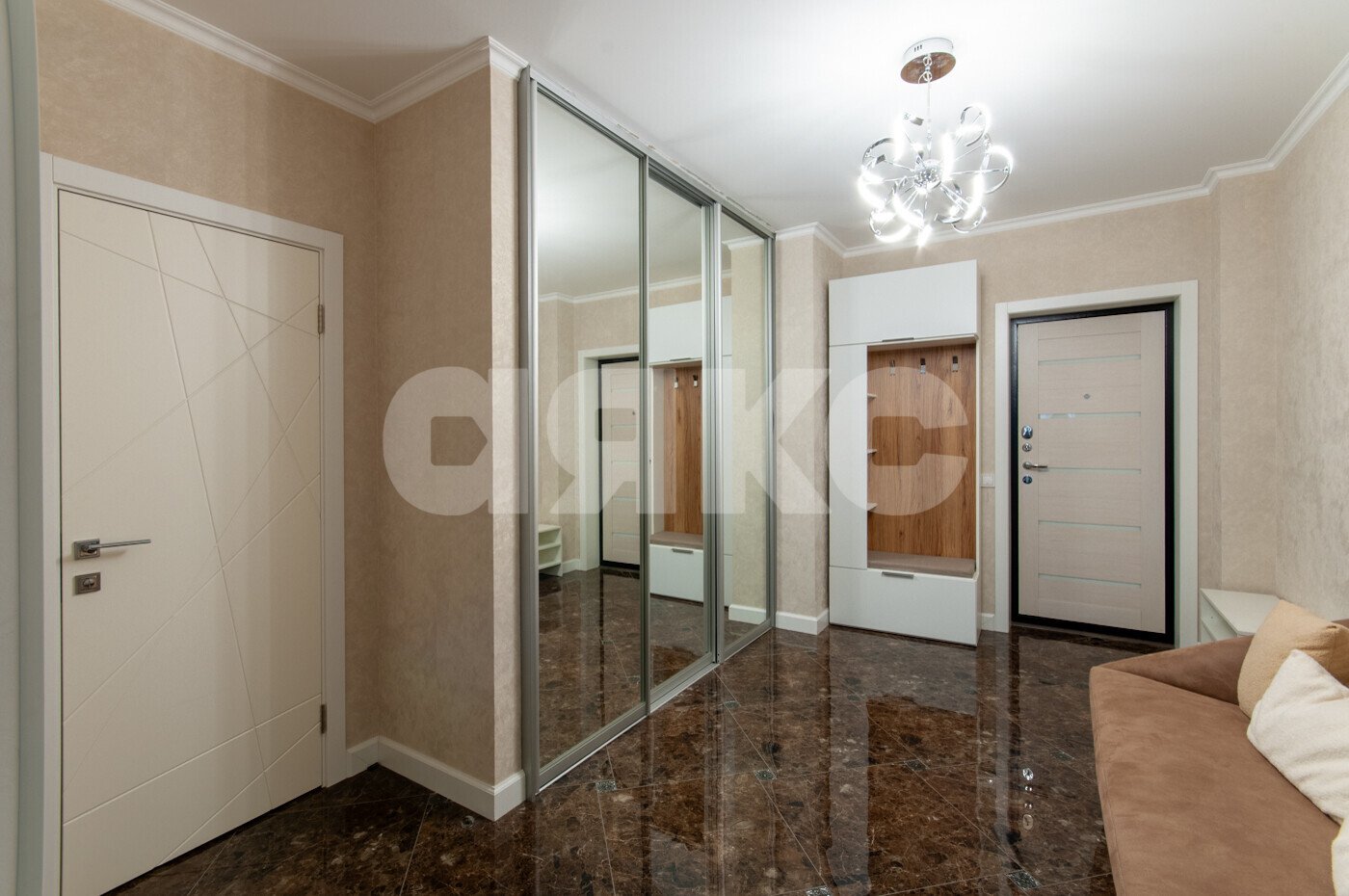 Фото №10: 4-комнатная квартира <span class="whitespace-nowrap">292 м²</span>, <span class="whitespace-nowrap">5/17 эт.</span> - Москва, ул. Новый Арбат, 29