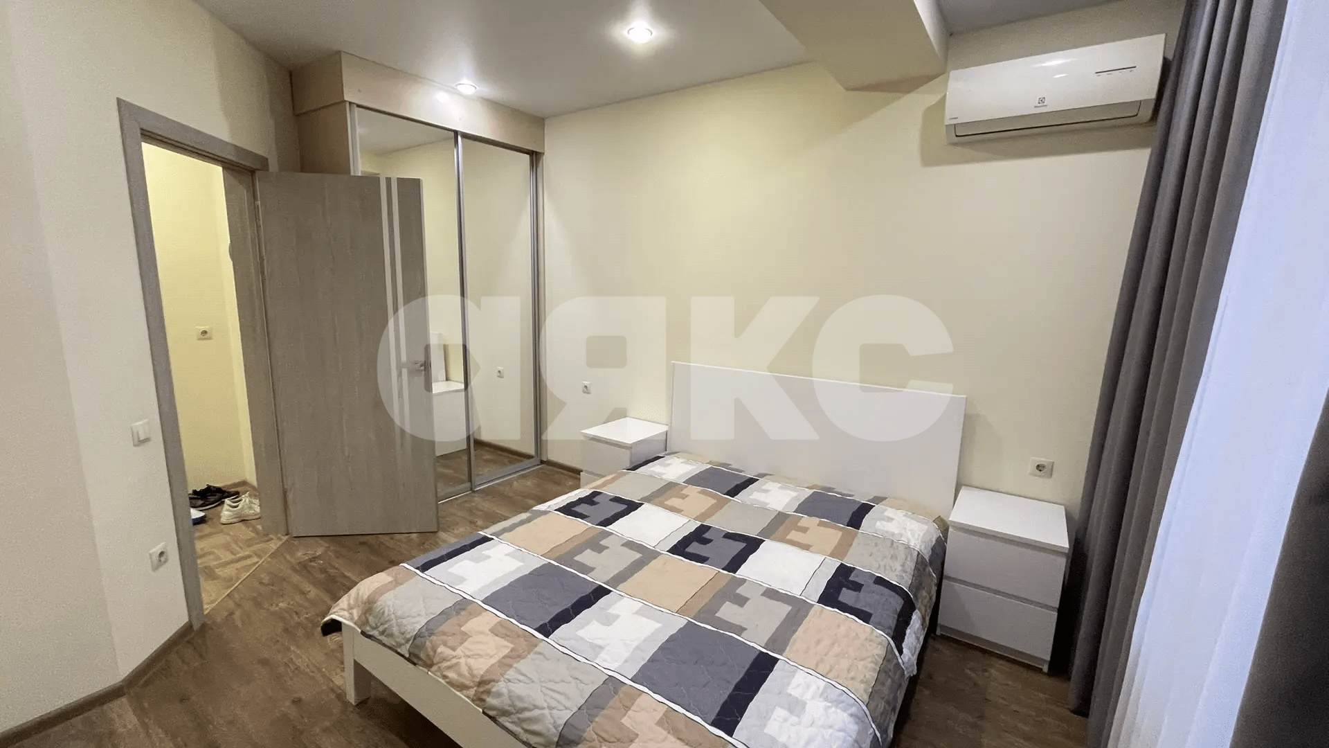 Фото №6: 2-комнатная квартира <span class="whitespace-nowrap">58 м²</span>, <span class="whitespace-nowrap">4/5 эт.</span> - Геленджик, мкр. 5-й, ул. Прасковеевская, 7