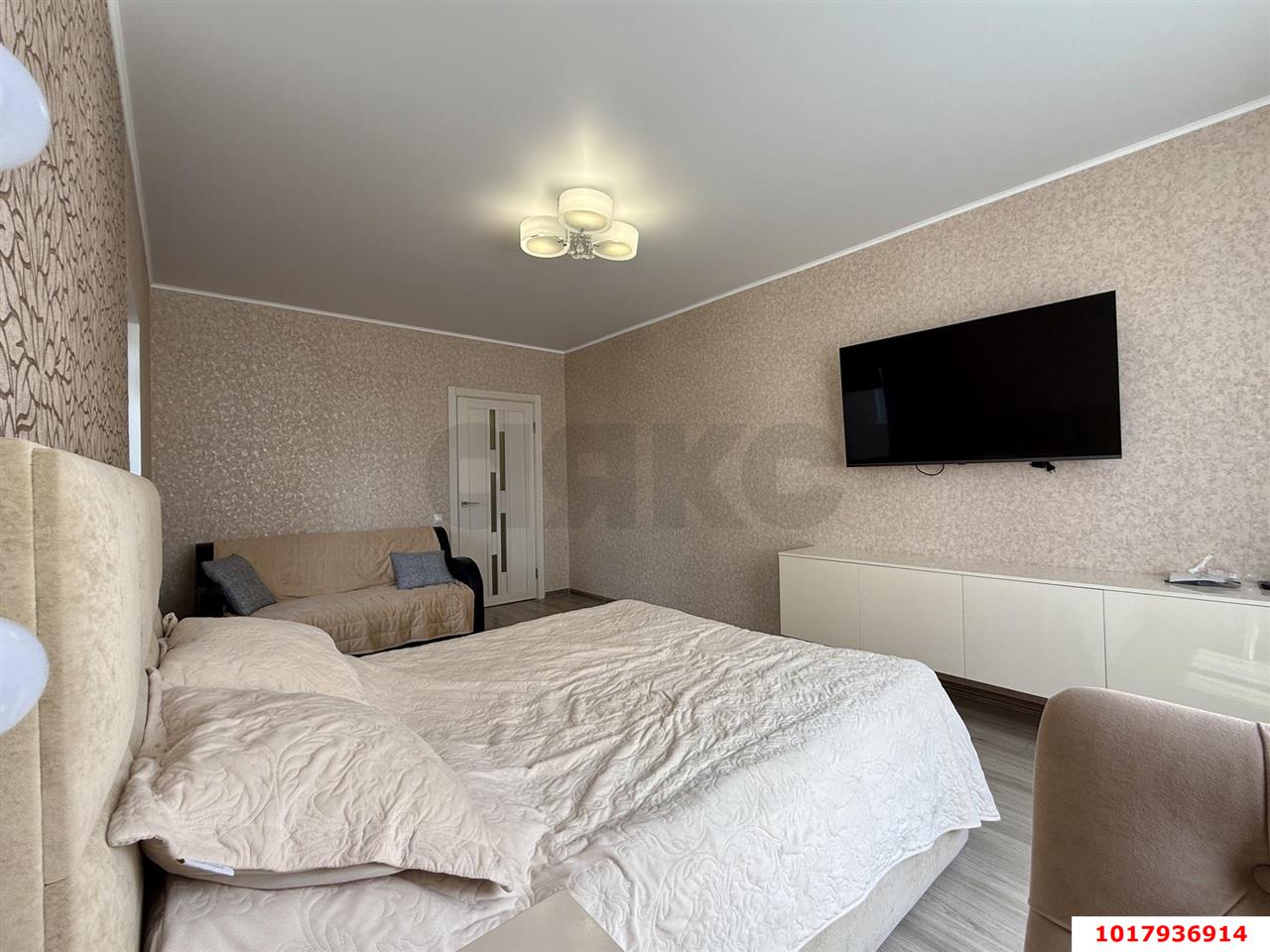 Фото №5: 1-комнатная квартира <span class="whitespace-nowrap">46 м²</span>, <span class="whitespace-nowrap">10/18 эт.</span> - Краснодар, Прикубанский внутригородской округ, мкр. Горхутор, ул. Агрономическая, 2/5лит2