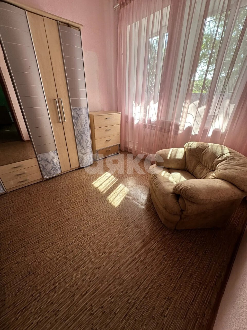 Фото №4: 2-комнатная квартира <span class="whitespace-nowrap">46 м²</span>, <span class="whitespace-nowrap">1/4 эт.</span> - Мариуполь, р. Ильичёвский, ул. Вузовская, 3