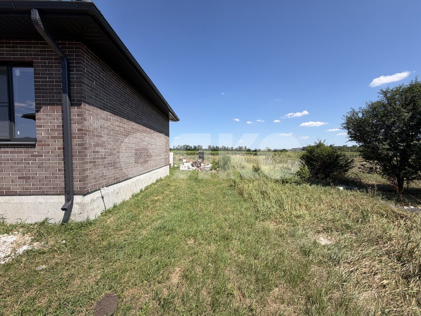 Фото №5: Дом <span class="whitespace-nowrap">90 м²</span> <span class="whitespace-nowrap">+ 3.2 сот.</span>, <span class="whitespace-nowrap">1 эт.</span> - Кореновск, мкр. 2-й квартал