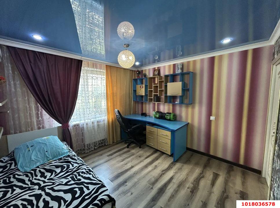 Фото №5: 2-комнатная квартира <span class="whitespace-nowrap">80 м²</span>, <span class="whitespace-nowrap">1/16 эт.</span> - Краснодар, Прикубанский внутригородской округ, мкр. Московский, ул. им. Байбакова Н.К., 14