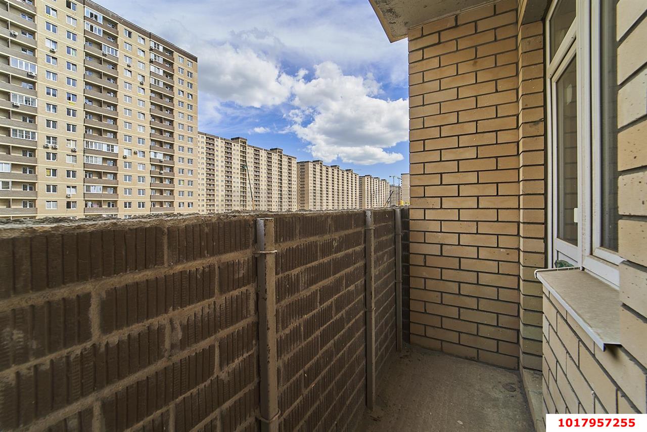 Фото №10: 1-комнатная квартира <span class="whitespace-nowrap">42 м²</span>, <span class="whitespace-nowrap">2/16 эт.</span> - Краснодар, Прикубанский внутригородской округ, мкр. жилой комплекс Дыхание, ул. Лётчика Позднякова, 2к16