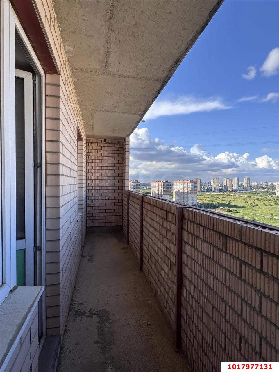Фото №2: 1-комнатная квартира <span class="whitespace-nowrap">38 м²</span>, <span class="whitespace-nowrap">18/18 эт.</span> - Краснодар, Карасунский внутригородской округ, мкр. жилой комплекс Ясный, ул. Гидростроителей, 62к3