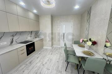 Фото №1: 2-комнатная квартира <span class="whitespace-nowrap">45 м²</span>, <span class="whitespace-nowrap">8/16 эт.</span> - Краснодар, мкр. жилой комплекс Ракурс, ул. имени Героя Ростовского, 8к4