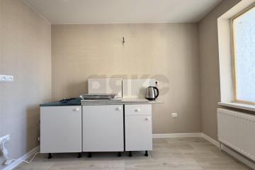 Фото №1: 1-комнатная квартира <span class="whitespace-nowrap">27 м²</span>, <span class="whitespace-nowrap">4/6 эт.</span> - Краснодарский, мкр. Прикубанский внутригородской округ, литБ