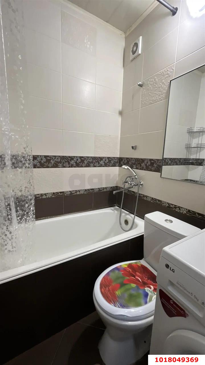 Фото №9: 1-комнатная квартира <span class="whitespace-nowrap">30 м²</span>, <span class="whitespace-nowrap">1/4 эт.</span> - Краснодар, мкр. Западный внутригородской округ, ул. Одесская, 27