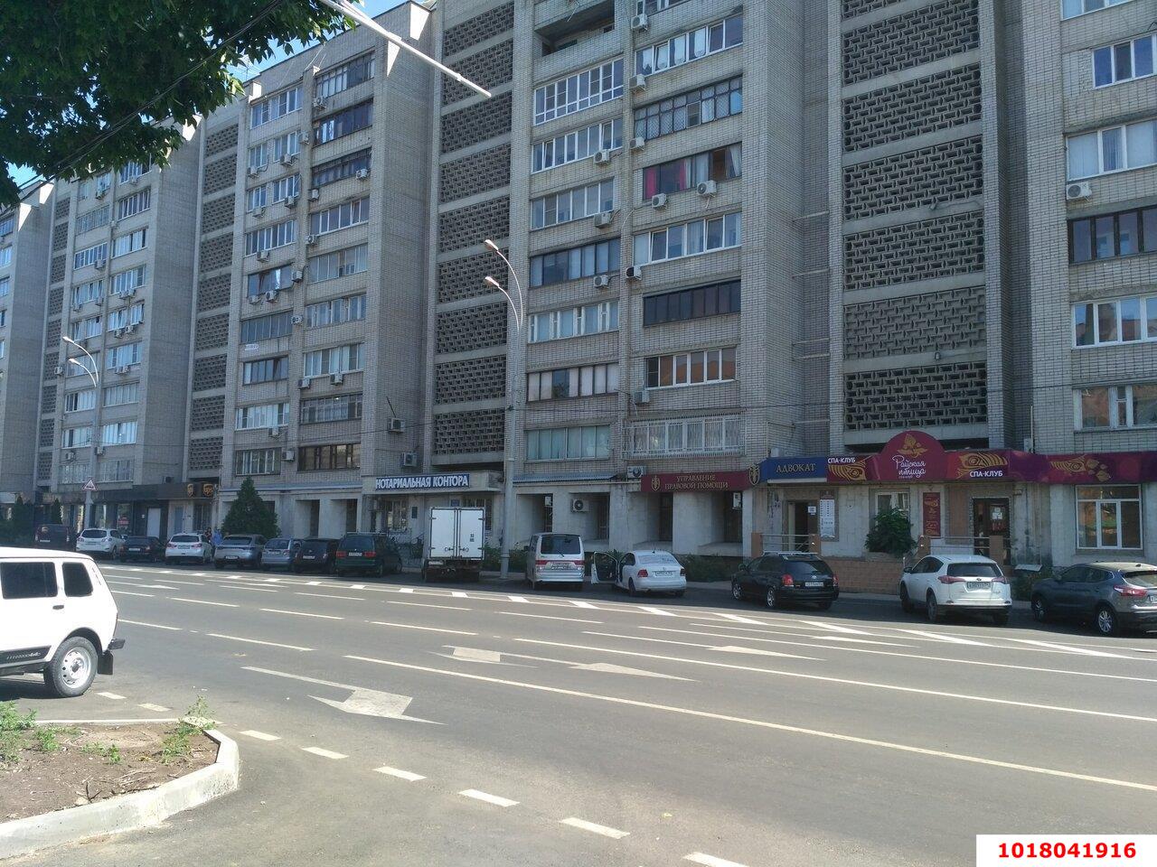 Фото №13: 2-комнатная квартира <span class="whitespace-nowrap">68 м²</span>, <span class="whitespace-nowrap">5/10 эт.</span> - Краснодар, Центральный внутригородской округ, мкр. Центральный, ул. Суворова, 74