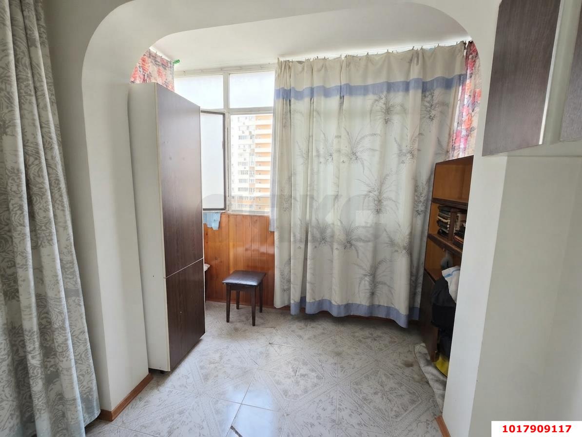 Фото №14: 2-комнатная квартира <span class="whitespace-nowrap">90 м²</span>, <span class="whitespace-nowrap">7/10 эт.</span> - Краснодар, Западный внутригородской округ, мкр. Юбилейный, пр-кт Чекистов, 28