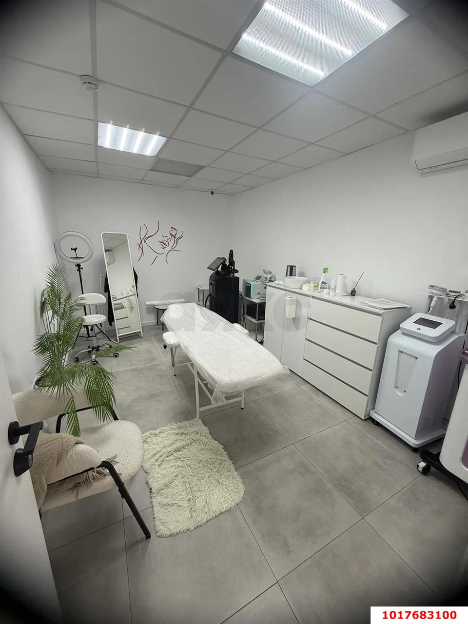 Фото №3: Студия <span class="whitespace-nowrap">53 м²</span>, <span class="whitespace-nowrap">1/10 эт.</span> - Краснодар, Прикубанский внутригородской округ, мкр. Краевая Клиническая Больница, ул. Черкасская, 55