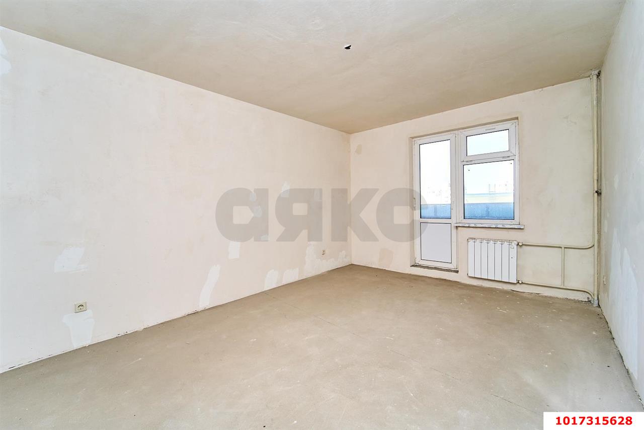 Фото №3: 3-комнатная квартира <span class="whitespace-nowrap">88 м²</span>, <span class="whitespace-nowrap">3/16 эт.</span> - Краснодар, Западный внутригородской округ, мкр. Центральный, ул. Севастопольская, 6