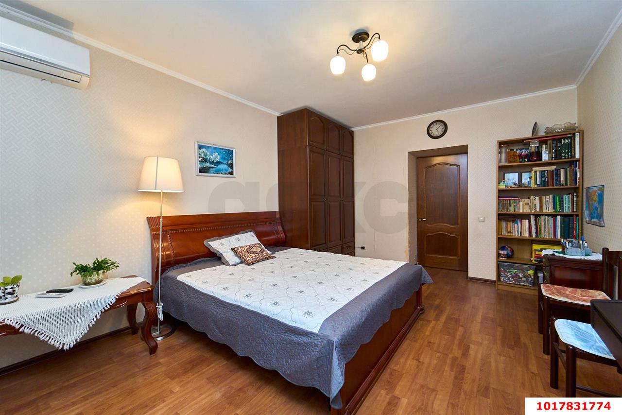 Фото №6: 1-комнатная квартира <span class="whitespace-nowrap">49 м²</span>, <span class="whitespace-nowrap">2/10 эт.</span> - Краснодар, Прикубанский внутригородской округ, мкр. Краевая Клиническая Больница, ул. Российская, 128