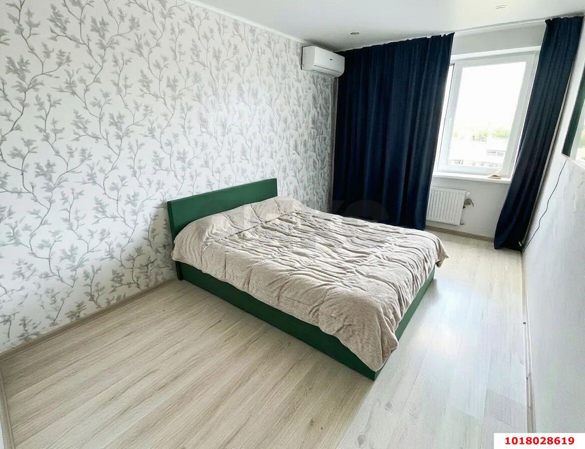 Фото №2: 1-комнатная квартира <span class="whitespace-nowrap">35 м²</span>, <span class="whitespace-nowrap">9/12 эт.</span> - Краснодар, Прикубанский внутригородской округ, Славянский, мкр. Светлоград, ул. Красных Партизан, 1/4к2