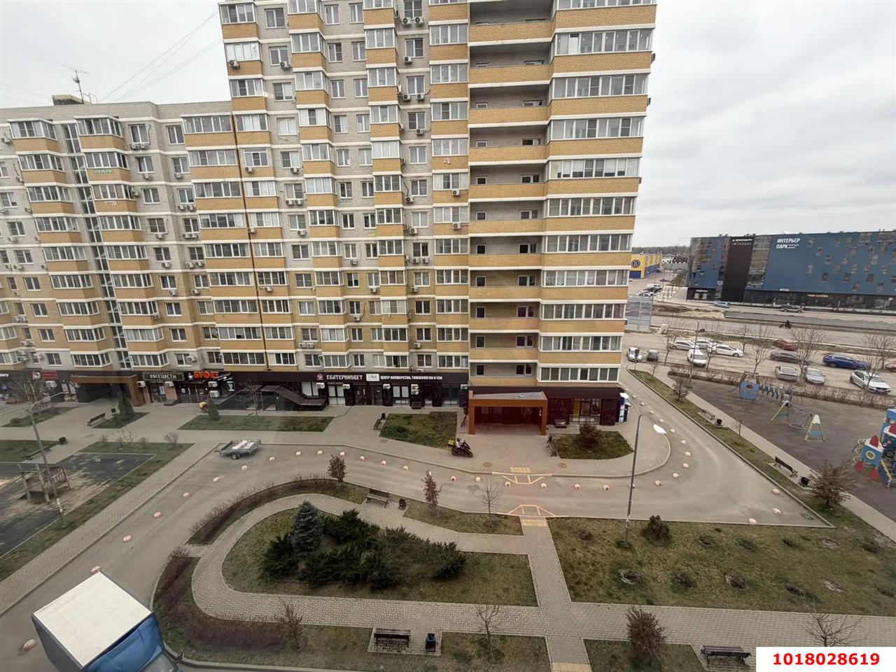 Фото №5: 1-комнатная квартира <span class="whitespace-nowrap">35 м²</span>, <span class="whitespace-nowrap">9/12 эт.</span> - Краснодар, Прикубанский внутригородской округ, Славянский, мкр. Светлоград, ул. Красных Партизан, 1/4к2