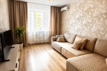 Фото №1: 2-комнатная квартира <span class="whitespace-nowrap">60 м²</span>, <span class="whitespace-nowrap">8/17 эт.</span> - Краснодар, мкр. ЖК Севастопольский, ул. Восточно-Кругликовская, 18/1