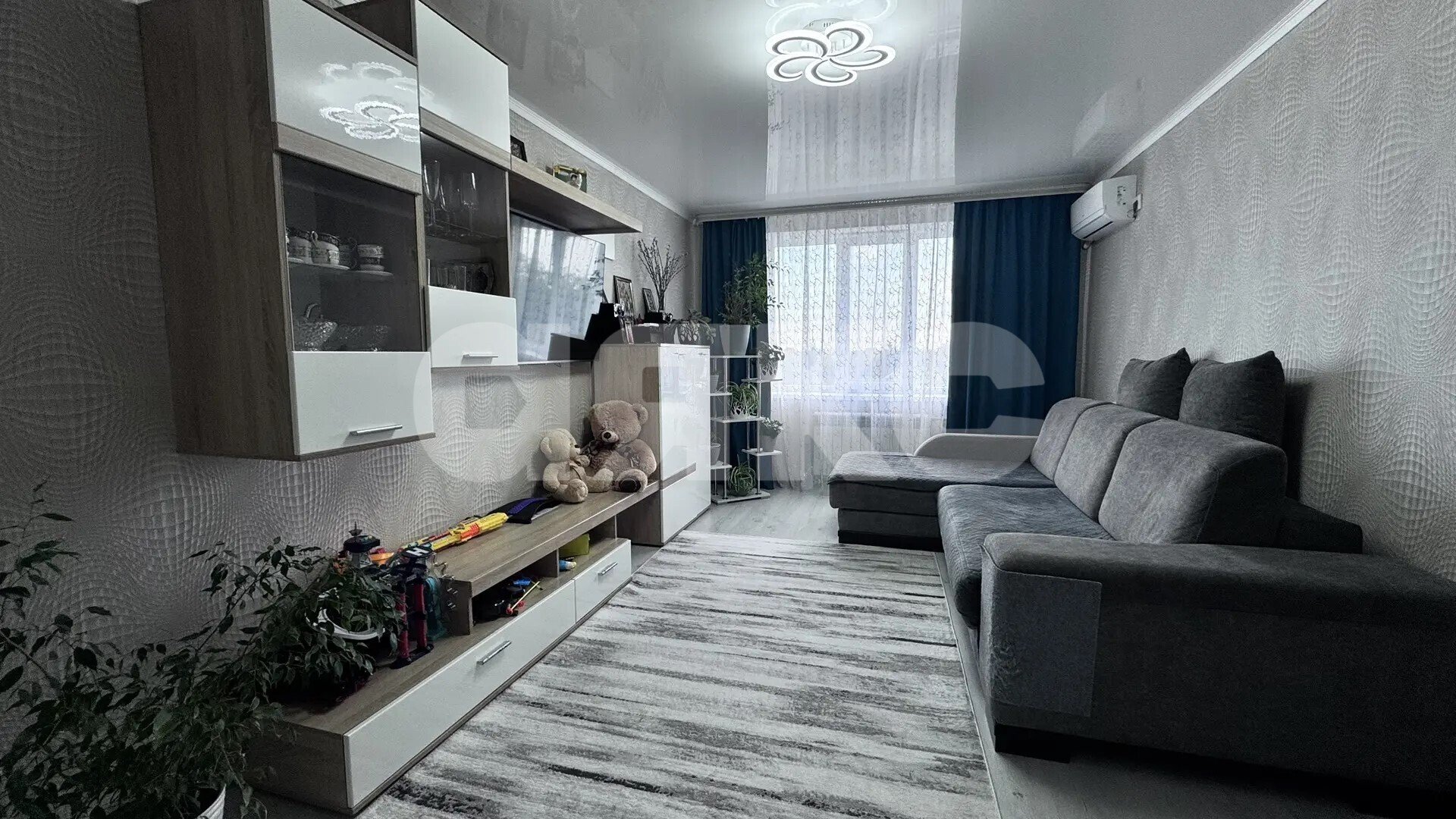 Фото №2: 3-комнатная квартира <span class="whitespace-nowrap">69 м²</span>, <span class="whitespace-nowrap">5/5 эт.</span> - Кореновск, мкр. 2-й квартал, ул. Фрунзе, 29