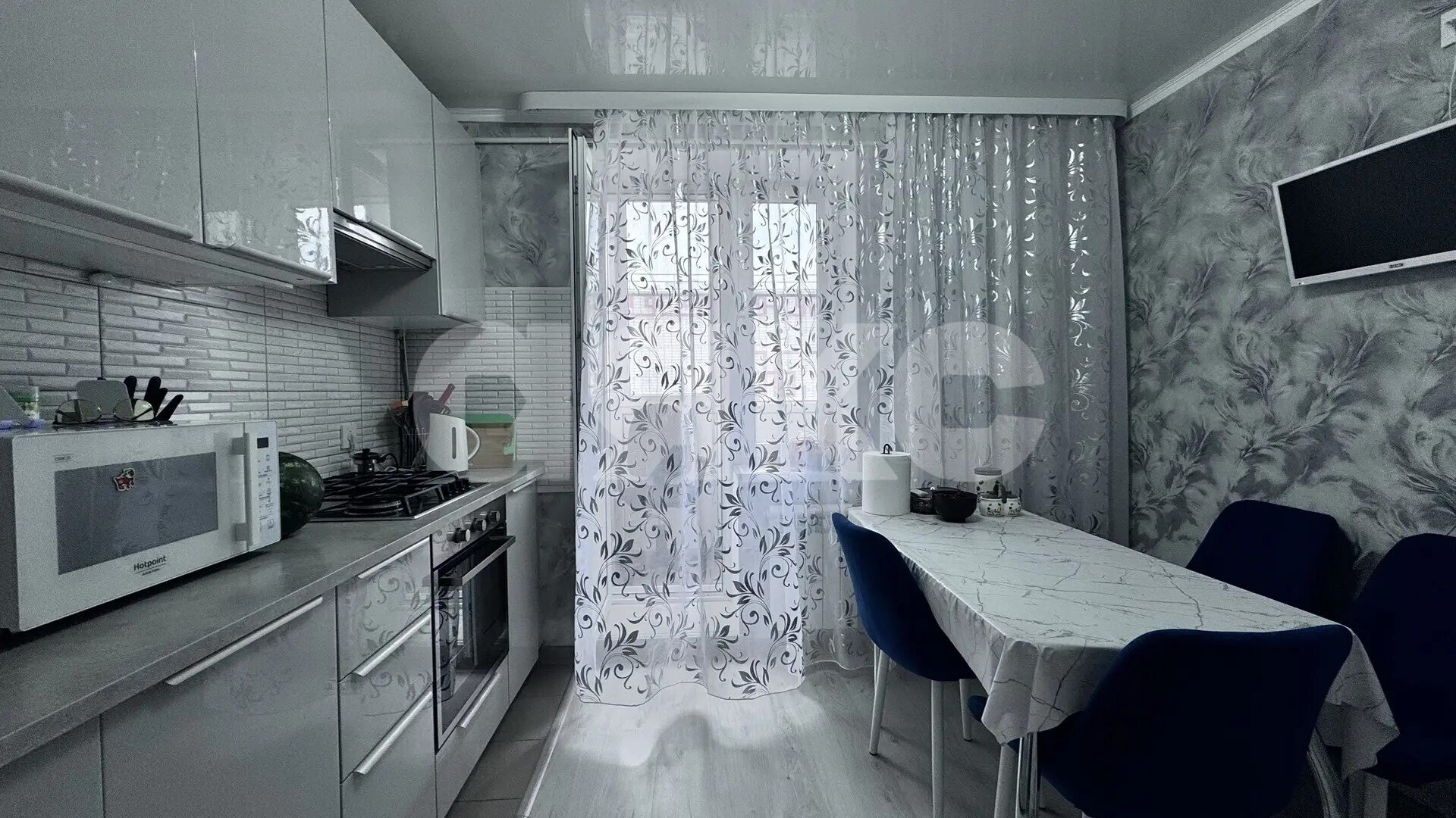 Фото №10: 3-комнатная квартира <span class="whitespace-nowrap">69 м²</span>, <span class="whitespace-nowrap">5/5 эт.</span> - Кореновск, мкр. 2-й квартал, ул. Фрунзе, 29