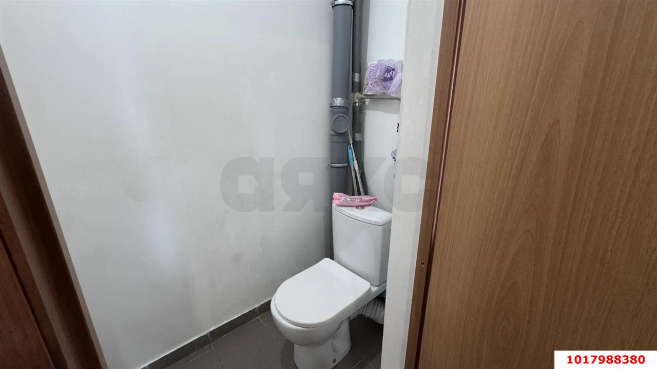 Фото №15: 3-комнатная квартира <span class="whitespace-nowrap">91 м²</span>, <span class="whitespace-nowrap">13/16 эт.</span> - Краснодар, Прикубанский внутригородской округ, мкр. Микрохирургии глаза, ул. Академика Лукьяненко, 12/1
