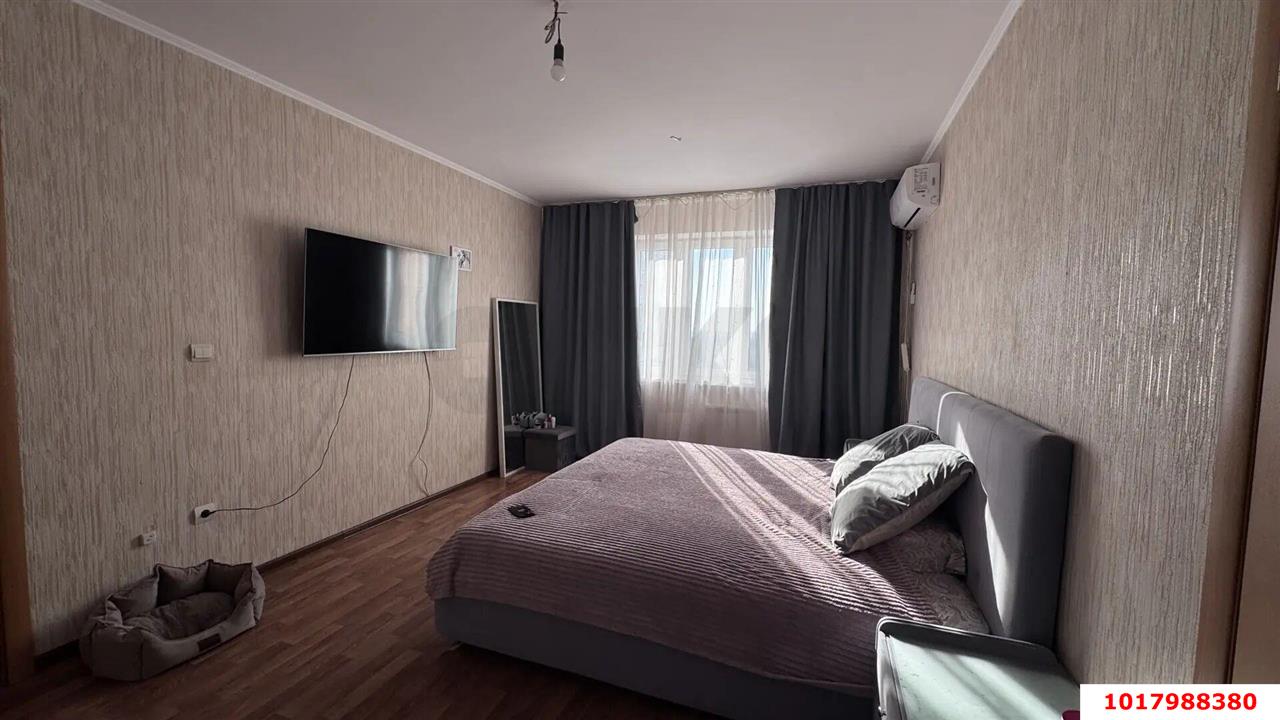Фото №7: 3-комнатная квартира <span class="whitespace-nowrap">91 м²</span>, <span class="whitespace-nowrap">13/16 эт.</span> - Краснодар, Прикубанский внутригородской округ, мкр. Микрохирургии глаза, ул. Академика Лукьяненко, 12/1