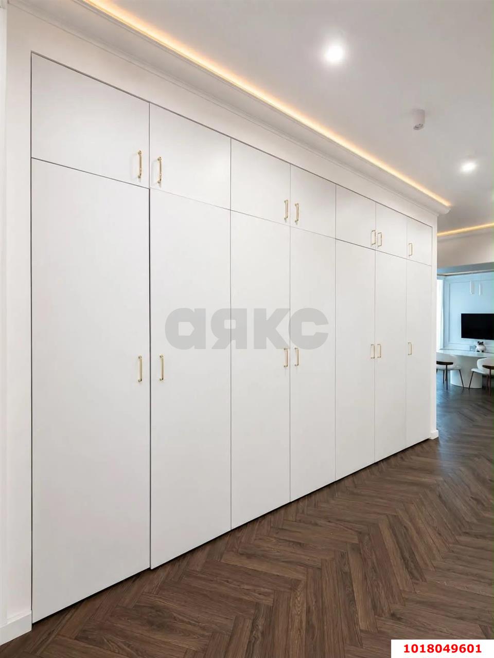 Фото №10: 3-комнатная квартира <span class="whitespace-nowrap">101 м²</span>, <span class="whitespace-nowrap">20/22 эт.</span> - Краснодар, Западный внутригородской округ, мкр. Центральный, ул. Кубанская Набережная, 37/11