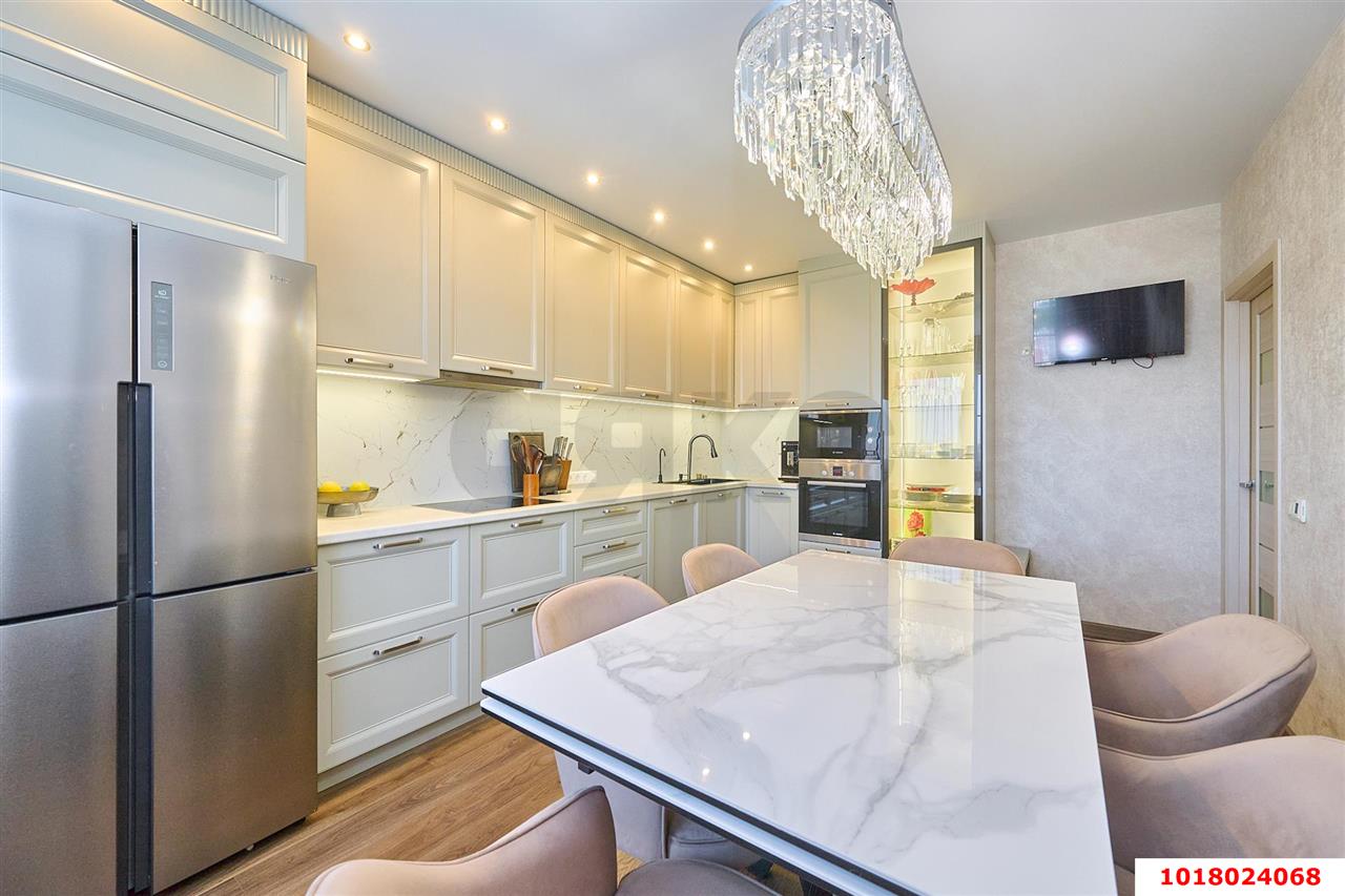 Фото №4: 3-комнатная квартира <span class="whitespace-nowrap">100 м²</span>, <span class="whitespace-nowrap">11/24 эт.</span> - Краснодар, Карасунский внутригородской округ, мкр. Камвольно-суконный Комбинат, ул. Онежская, 1