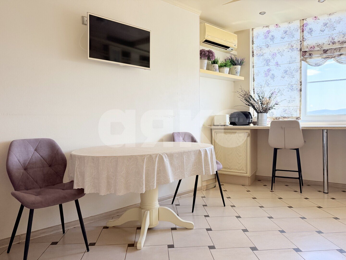 Фото №8: 4-комнатная квартира <span class="whitespace-nowrap">155 м²</span>, <span class="whitespace-nowrap">12/12 эт.</span> - Анапа, мкр. Алексеевка, ул. Анапское шоссе, 1Г