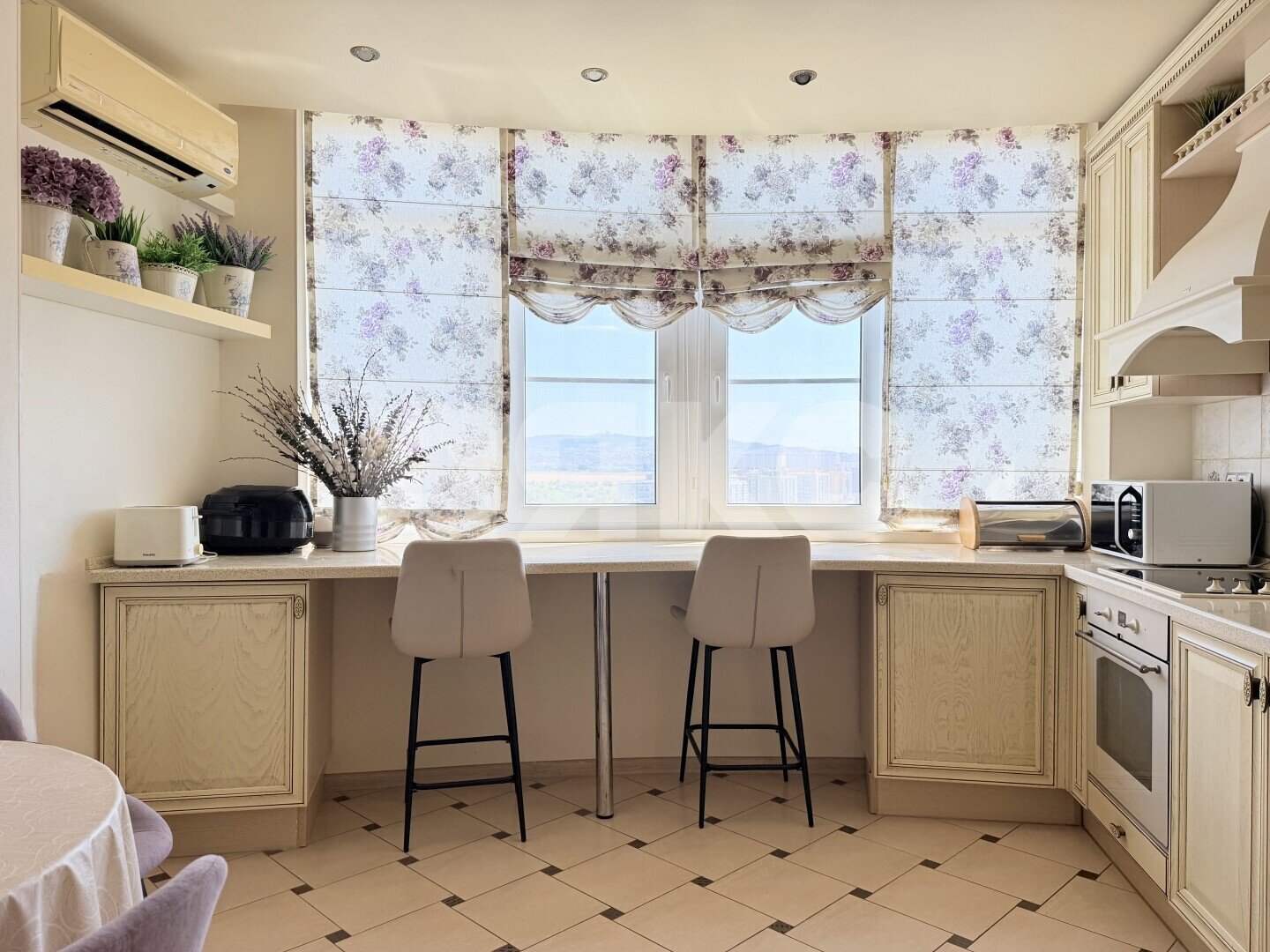 Фото №3: 4-комнатная квартира <span class="whitespace-nowrap">155 м²</span>, <span class="whitespace-nowrap">12/12 эт.</span> - Анапа, мкр. Алексеевка, ул. Анапское шоссе, 1Г