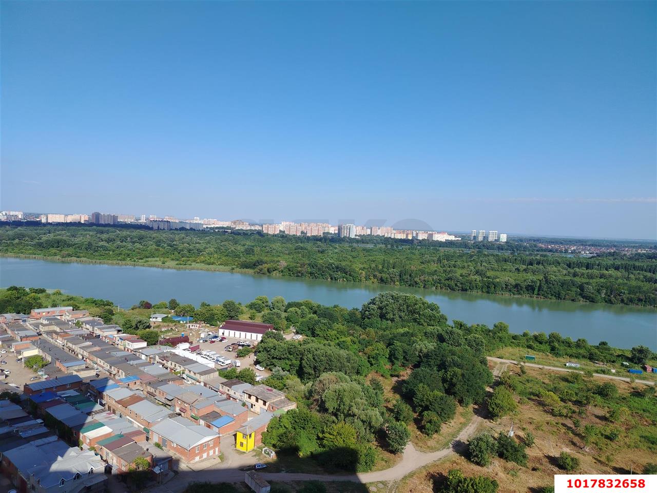 Фото №3: 1-комнатная квартира <span class="whitespace-nowrap">36 м²</span>, <span class="whitespace-nowrap">22/24 эт.</span> - Краснодар, Центральный внутригородской округ, Черёмушки, мкр. ЖК Фонтаны, ул. Воронежская, 47Д