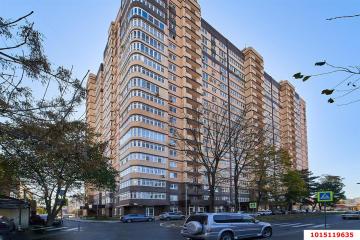 Фото №1: 3-комнатная квартира <span class="whitespace-nowrap">81 м²</span>, <span class="whitespace-nowrap">6/20 эт.</span> - Краснодар, мкр. Фестивальный, ул. Гаражная, 156к1