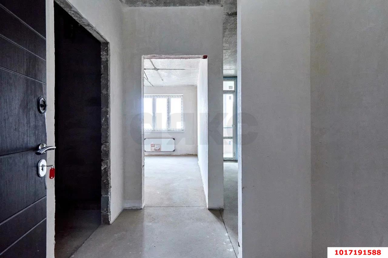 Фото №4: 1-комнатная квартира <span class="whitespace-nowrap">44 м²</span>, <span class="whitespace-nowrap">12/24 эт.</span> - Краснодар, Прикубанский внутригородской округ, квартал Доброта, мкр. Любимово, 16