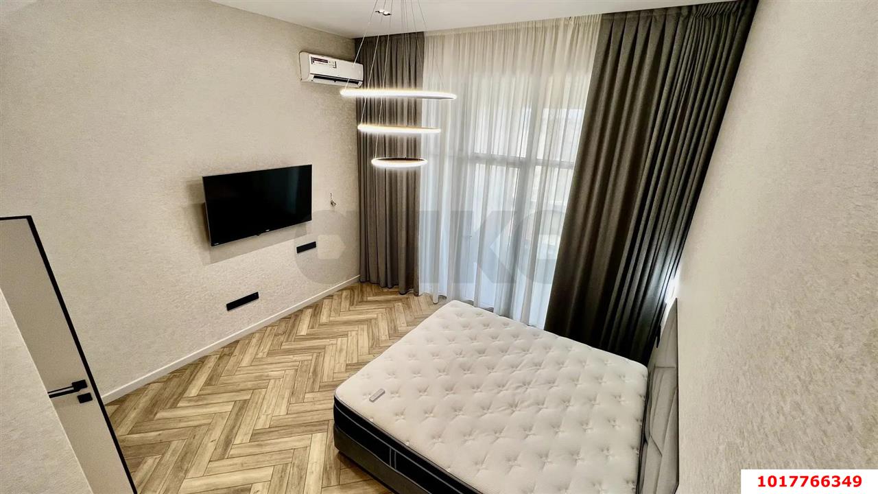 Фото №10: 1-комнатная квартира <span class="whitespace-nowrap">65 м²</span>, <span class="whitespace-nowrap">10/15 эт.</span> - Краснодар, Прикубанский внутригородской округ, Завод Измерительных Приборов, мкр. ЖК Девелопмент Плаза, ул. имени 40-летия Победы, 33Г