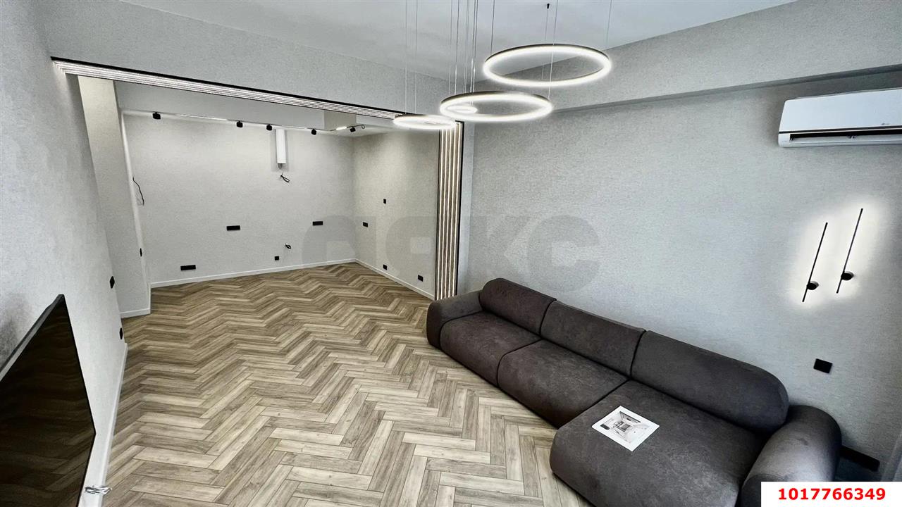 Фото №5: 1-комнатная квартира <span class="whitespace-nowrap">65 м²</span>, <span class="whitespace-nowrap">10/15 эт.</span> - Краснодар, Прикубанский внутригородской округ, Завод Измерительных Приборов, мкр. ЖК Девелопмент Плаза, ул. имени 40-летия Победы, 33Г