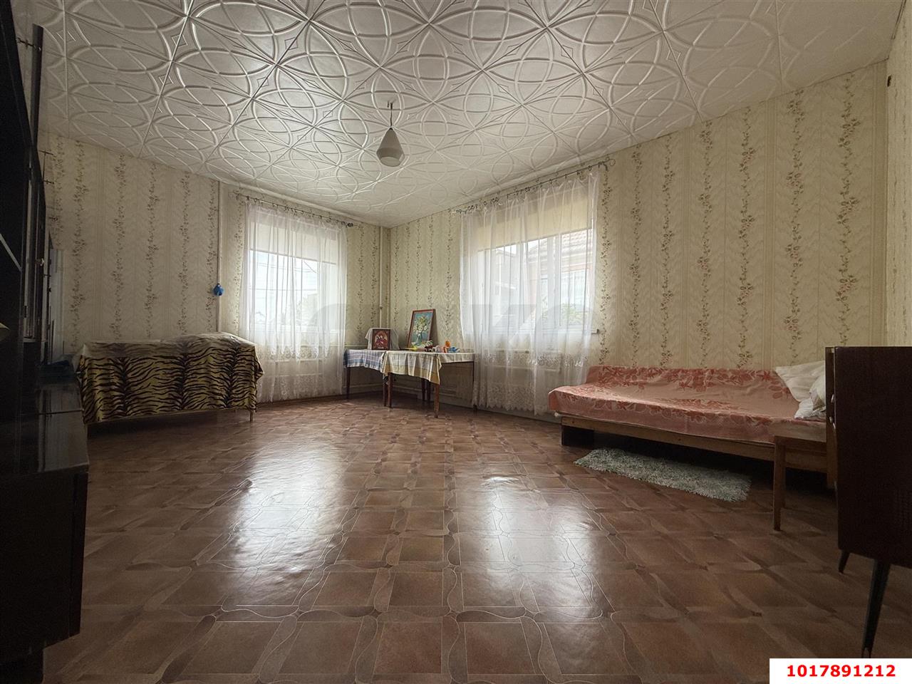 Фото №3: Дом <span class="whitespace-nowrap">108 м²</span> <span class="whitespace-nowrap">+ 7.47 сот.</span>, <span class="whitespace-nowrap">1 эт.</span> - Краснодар, Центральный внутригородской округ, мкр. Центральный, ул. Володи Головатого, 437