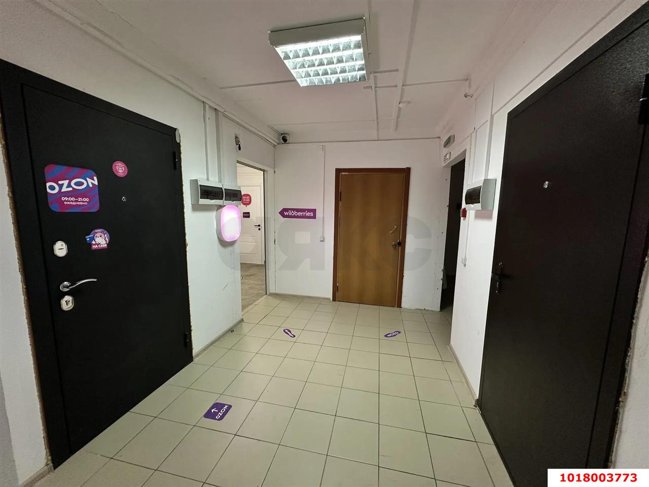 Фото №3: Офисное помещение <span class="whitespace-nowrap">15 м²</span>, <span class="whitespace-nowrap">1/12 эт.</span> - Краснодар, Карасунский внутригородской округ, Почтовый, мкр. жилой комплекс Дом у реки, ул. Кружевная, 16