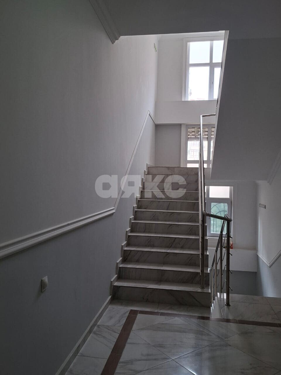 Фото №15: 2-комнатная квартира <span class="whitespace-nowrap">50 м²</span>, <span class="whitespace-nowrap">2/6 эт.</span> - Геленджик, Толстый Мыс, мкр. ЖК Черноморский-2, ул. Крымская, 22к14