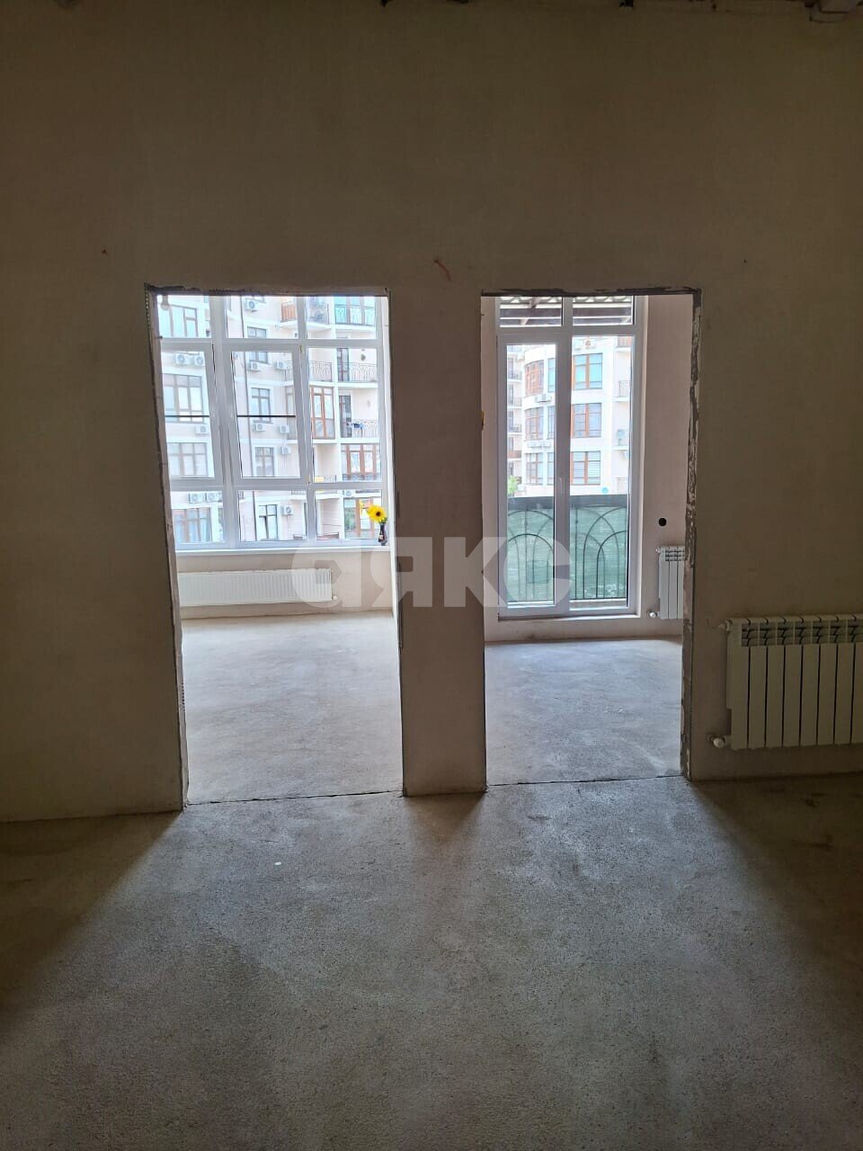 Фото №7: 2-комнатная квартира <span class="whitespace-nowrap">50 м²</span>, <span class="whitespace-nowrap">2/6 эт.</span> - Геленджик, Толстый Мыс, мкр. ЖК Черноморский-2, ул. Крымская, 22к14