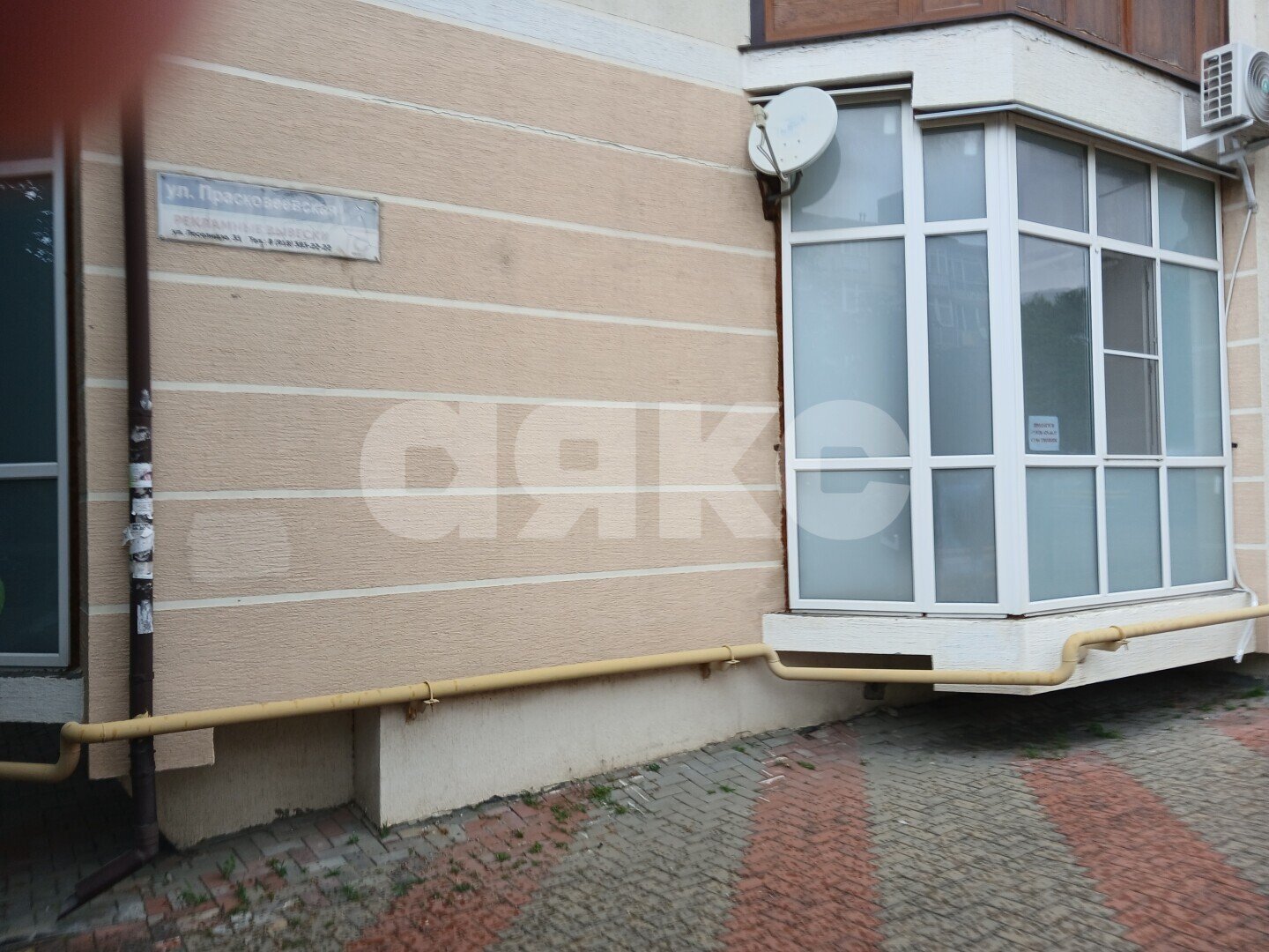 Фото №1: 2-комнатная квартира <span class="whitespace-nowrap">58 м²</span>, <span class="whitespace-nowrap">1/7 эт.</span> - Геленджик, мкр. 5-й, ул. Прасковеевская, 7