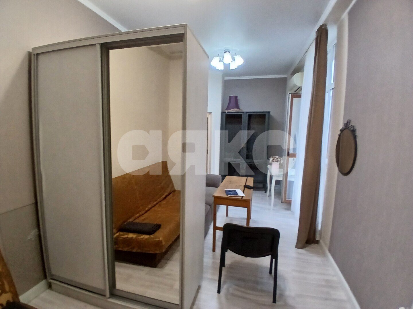 Фото №11: 2-комнатная квартира <span class="whitespace-nowrap">58 м²</span>, <span class="whitespace-nowrap">1/7 эт.</span> - Геленджик, мкр. 5-й, ул. Прасковеевская, 7