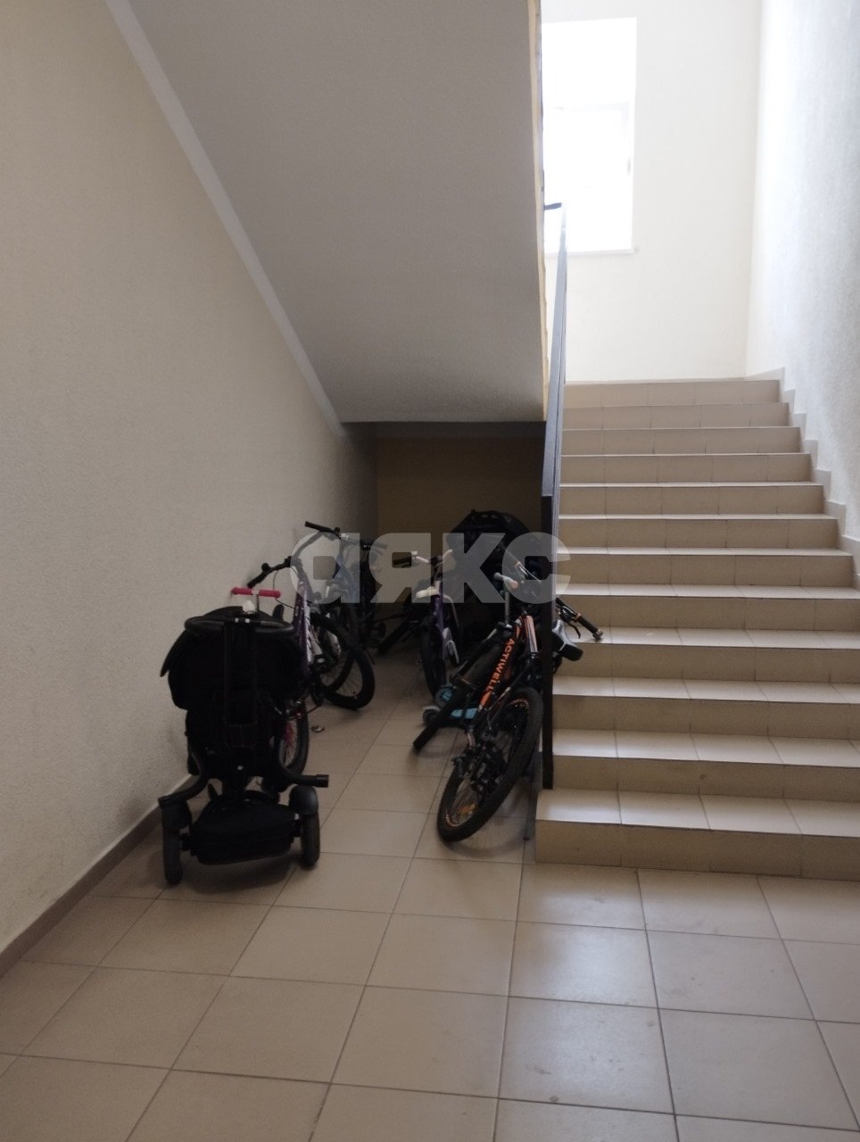 Фото №10: 1-комнатная квартира <span class="whitespace-nowrap">40 м²</span>, <span class="whitespace-nowrap">2/8 эт.</span> - Геленджик, квартал Южный, ЖК Столичный Квартал, мкр. ЖК Жуковский, ул. Витебская, 12к5