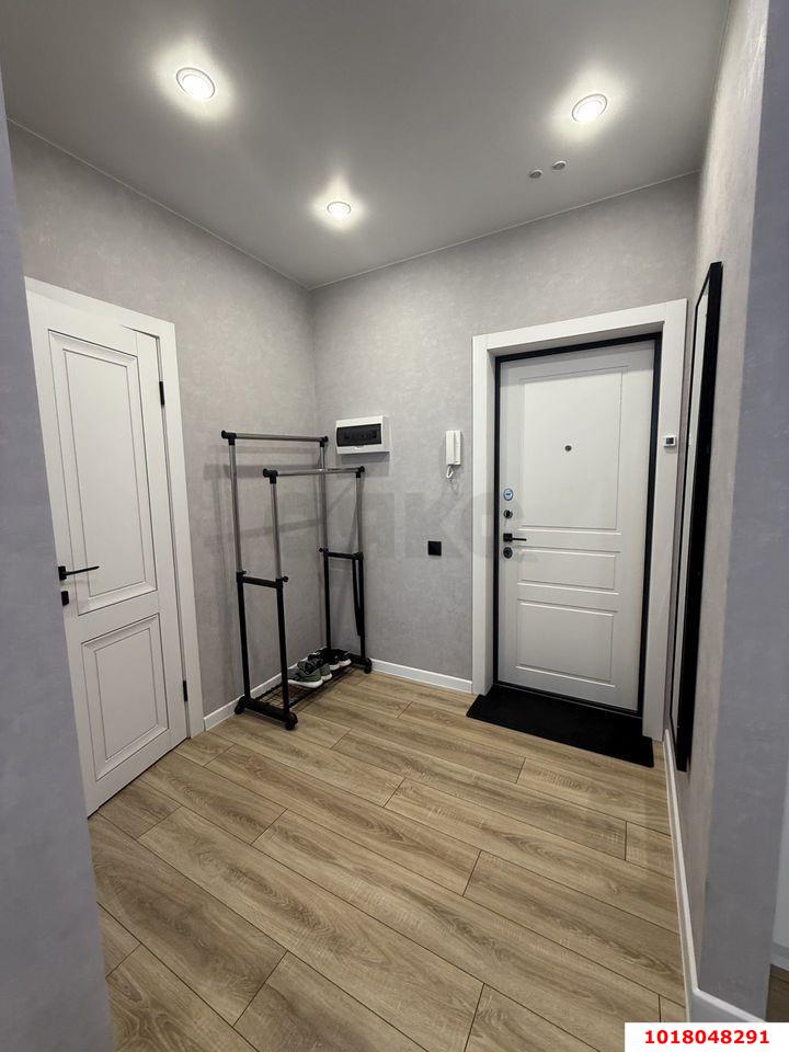 Фото №5: 1-комнатная квартира <span class="whitespace-nowrap">40 м²</span>, <span class="whitespace-nowrap">23/24 эт.</span> - Краснодар, Прикубанский внутригородской округ, мкр. жилой комплекс Свобода, ул. Домбайская, 55к4