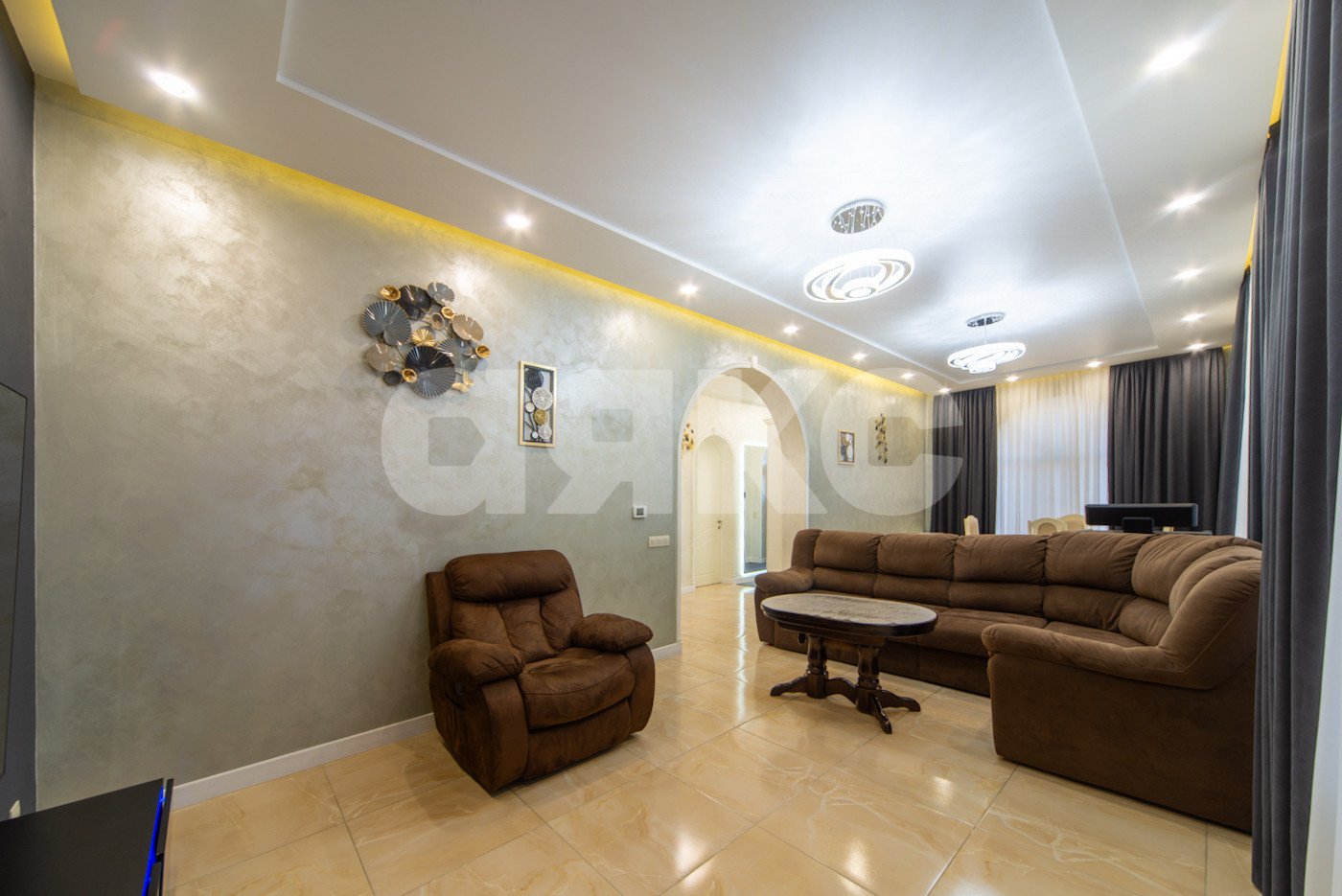 Фото №6: Дом <span class="whitespace-nowrap">200 м²</span> <span class="whitespace-nowrap">+ 6.12 сот.</span>, <span class="whitespace-nowrap">2 эт.</span> - Грибки, мкр. СНТ Грибки, ул. 5-я Линия