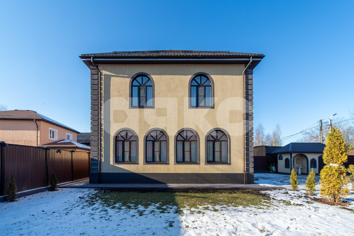 Фото №10: Дом <span class="whitespace-nowrap">200 м²</span> <span class="whitespace-nowrap">+ 6.12 сот.</span>, <span class="whitespace-nowrap">2 эт.</span> - Грибки, мкр. СНТ Грибки, ул. 5-я Линия