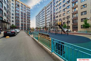 Фото №1: 3-комнатная квартира <span class="whitespace-nowrap">82 м²</span>, <span class="whitespace-nowrap">1/9 эт.</span> - Новая Адыгея, мкр. жилой комплекс Мега-Победа 2, ул. Песочная, 1к1