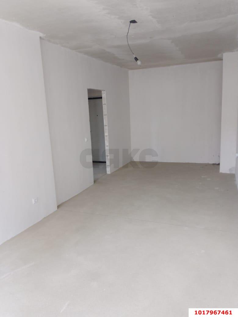 Фото №3: 3-комнатная квартира <span class="whitespace-nowrap">85 м²</span>, <span class="whitespace-nowrap">1/9 эт.</span> - Новая Адыгея, мкр. жилой комплекс Мега-Победа 2, ул. Песочная, 1к1