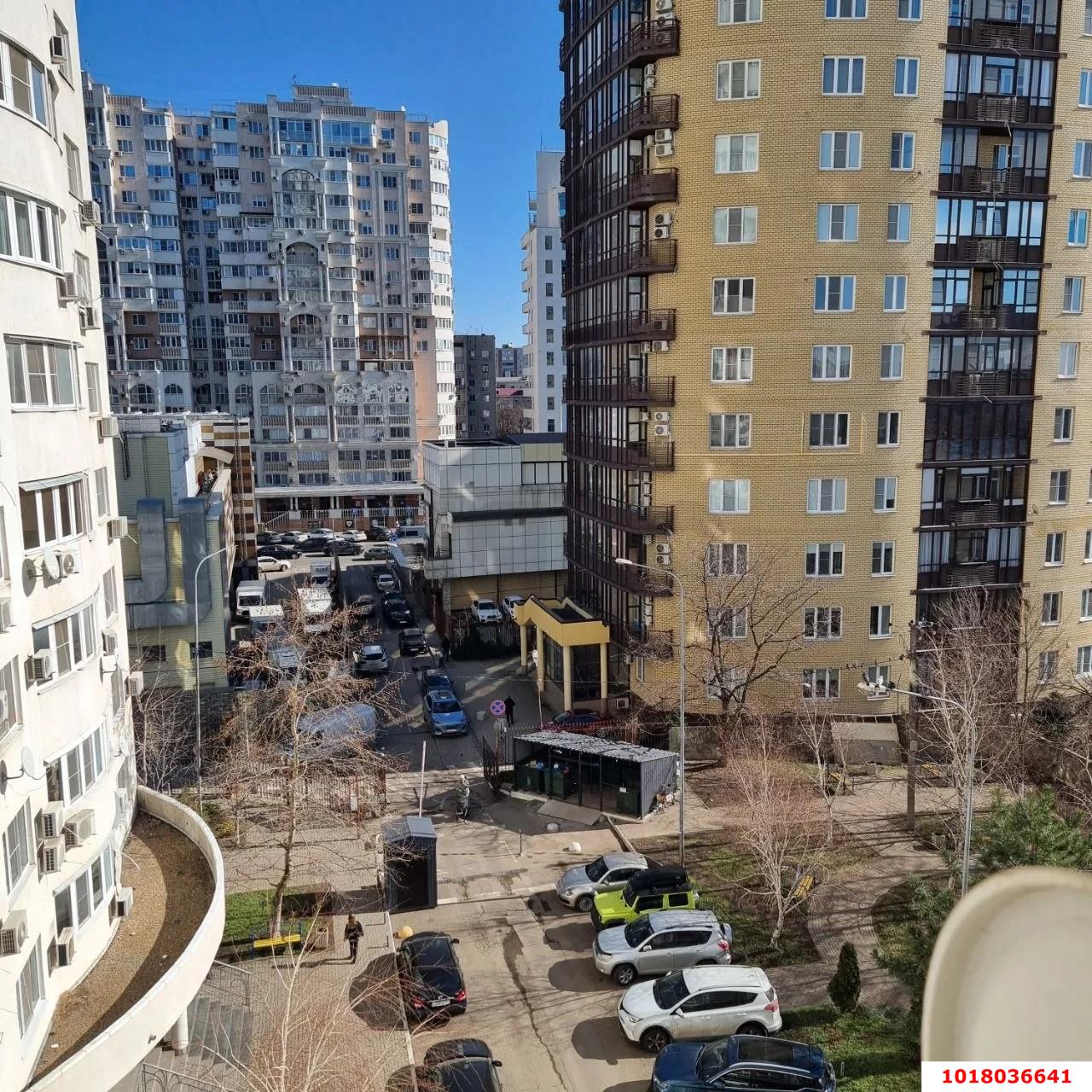 Фото №22: 3-комнатная квартира <span class="whitespace-nowrap">130 м²</span>, <span class="whitespace-nowrap">7/23 эт.</span> - Краснодар, Западный внутригородской округ, мкр. Центральный, ул. Кубанская набережная, 31/1